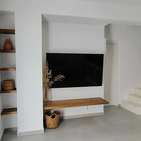 Iraμar Luxury Iv Villa Páros